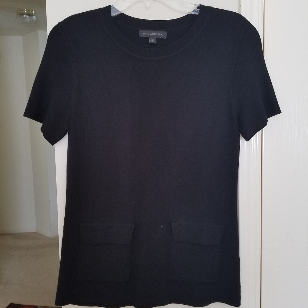 Banana Republic Short Sleeve Sweater
